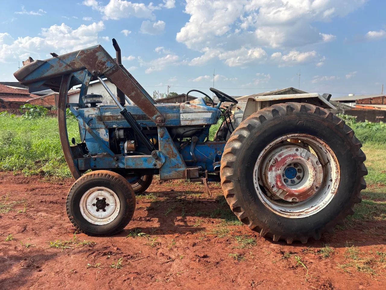 Trator Ford 6600 - Foto 2