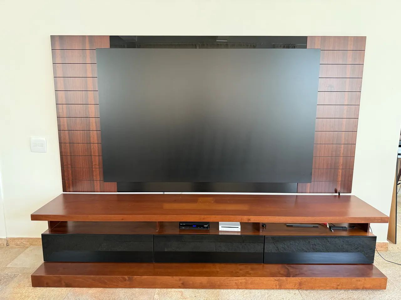 Rack para Tv com painel 