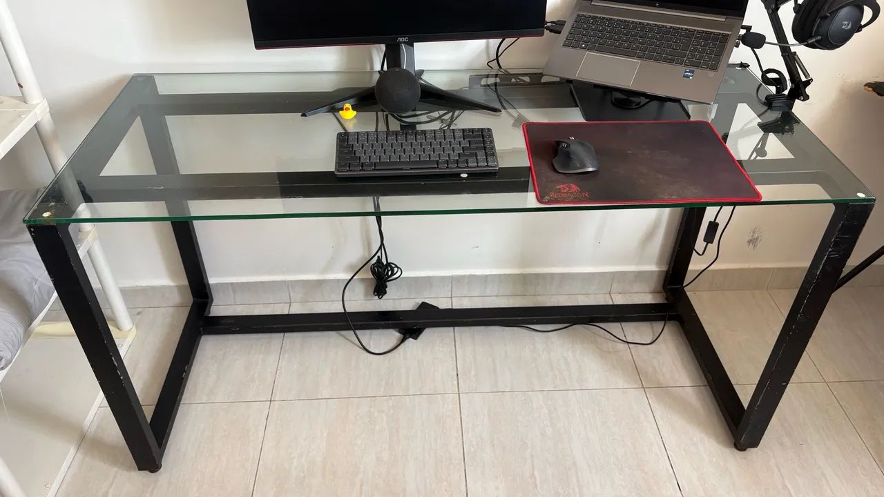 Mesa C/ Tampo de vidro - Foto 2