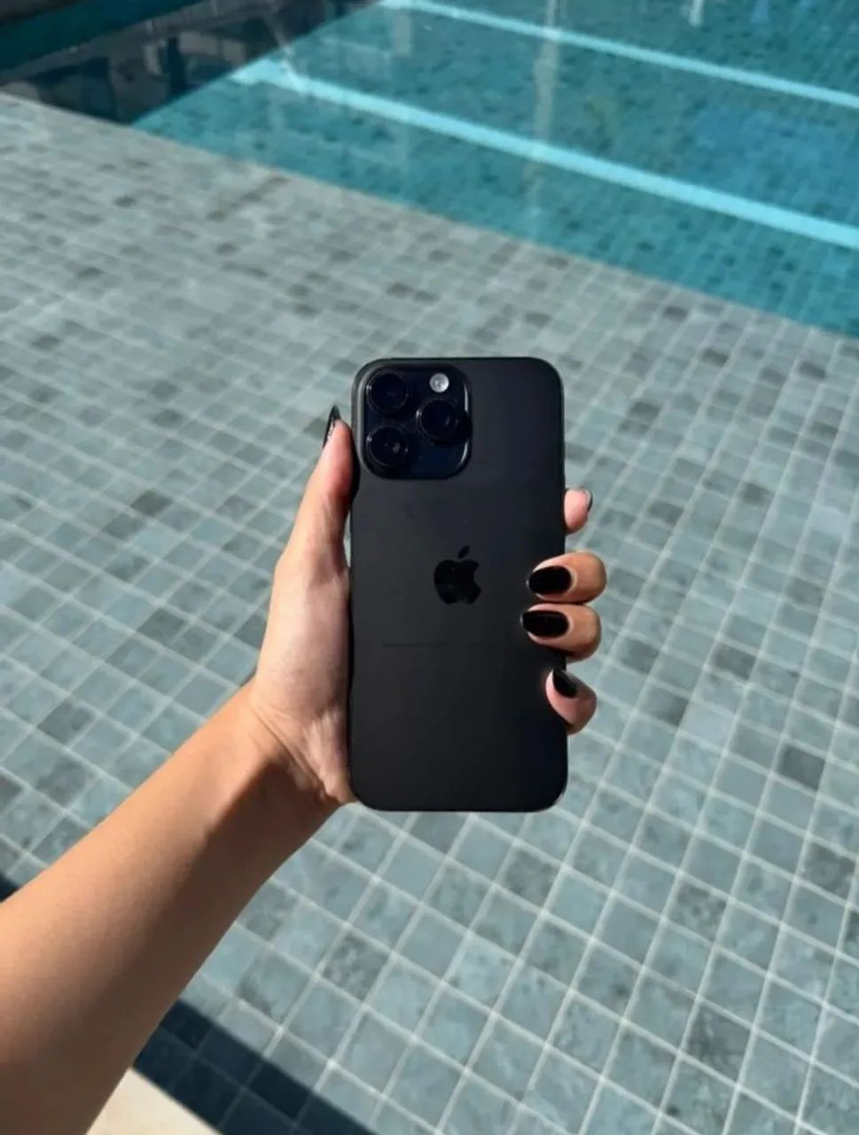 iPhone 16 Pro Max - 256GB - Foto 2