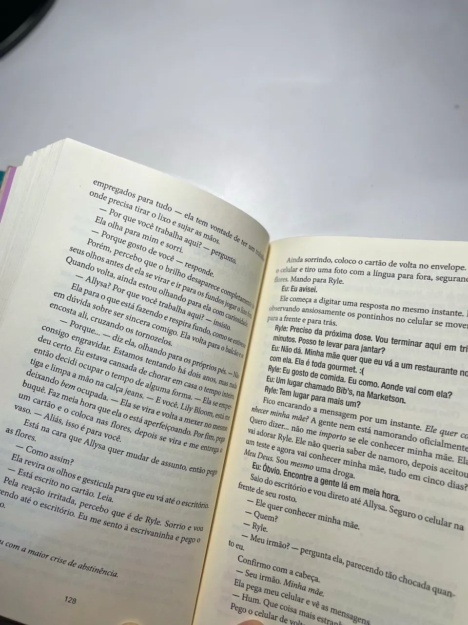 livro é assim que acaba e é assim que começa colleen hoover - Foto 2