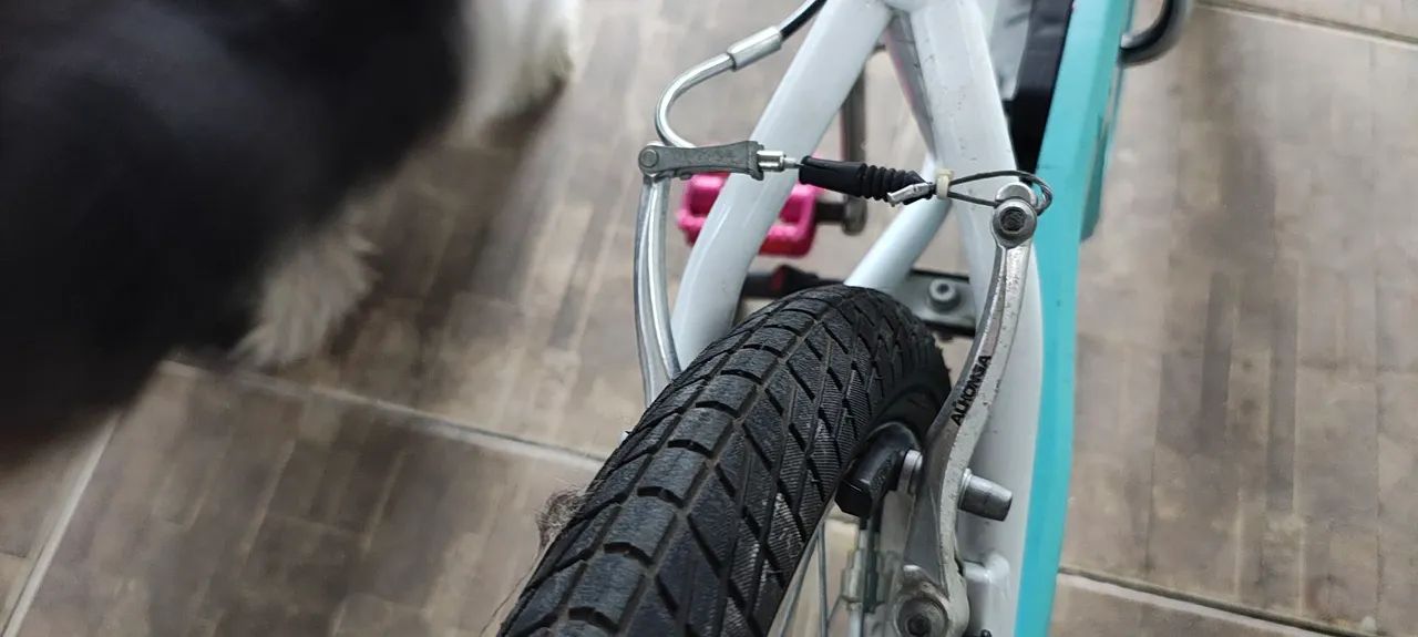 Bike aro 20 muito nova - Foto 5