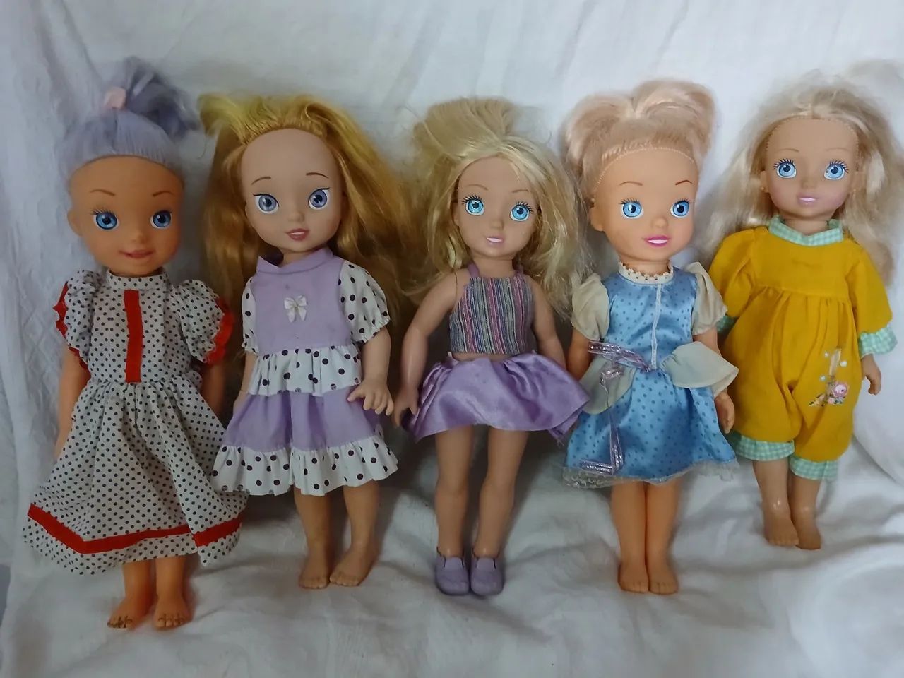 Lote de bonecas princesas cotiplas ! 