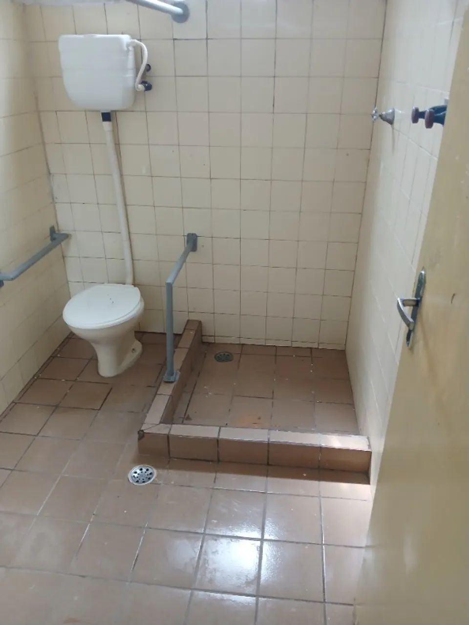 Alugo excelente casa para fins comerciais  - Foto 5