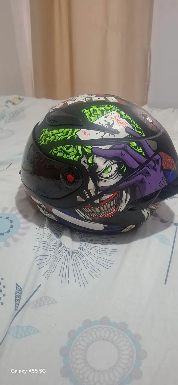 Capacete