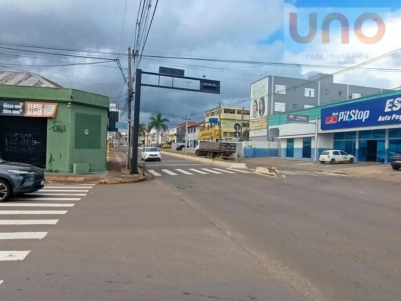 Imóvel de 418m² na esquina com a Av. Eduardo Elias Zahran - Foto 4