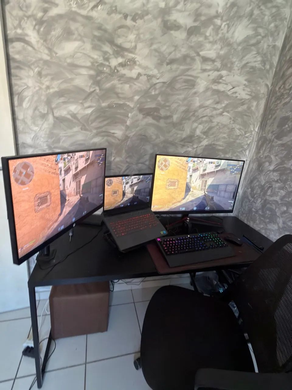 Vendo dois monitores 1 de 25 polegadas 144hz e outro de 32 polegadas 2k - Foto 2
