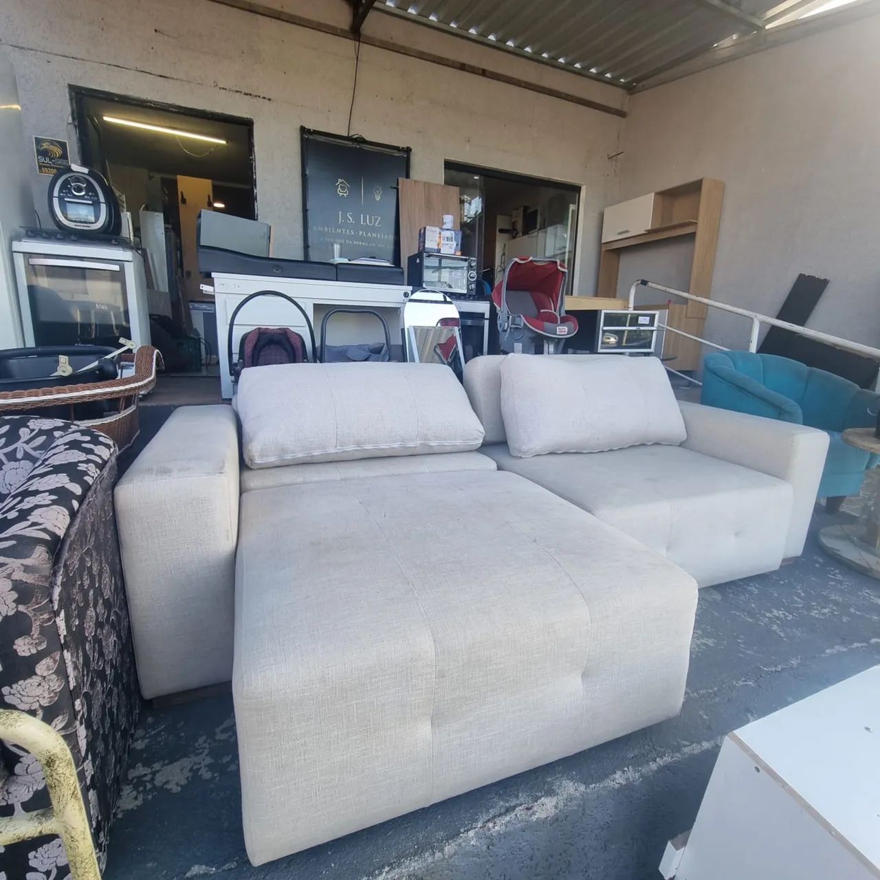2-Seater Sofa439340769026385920