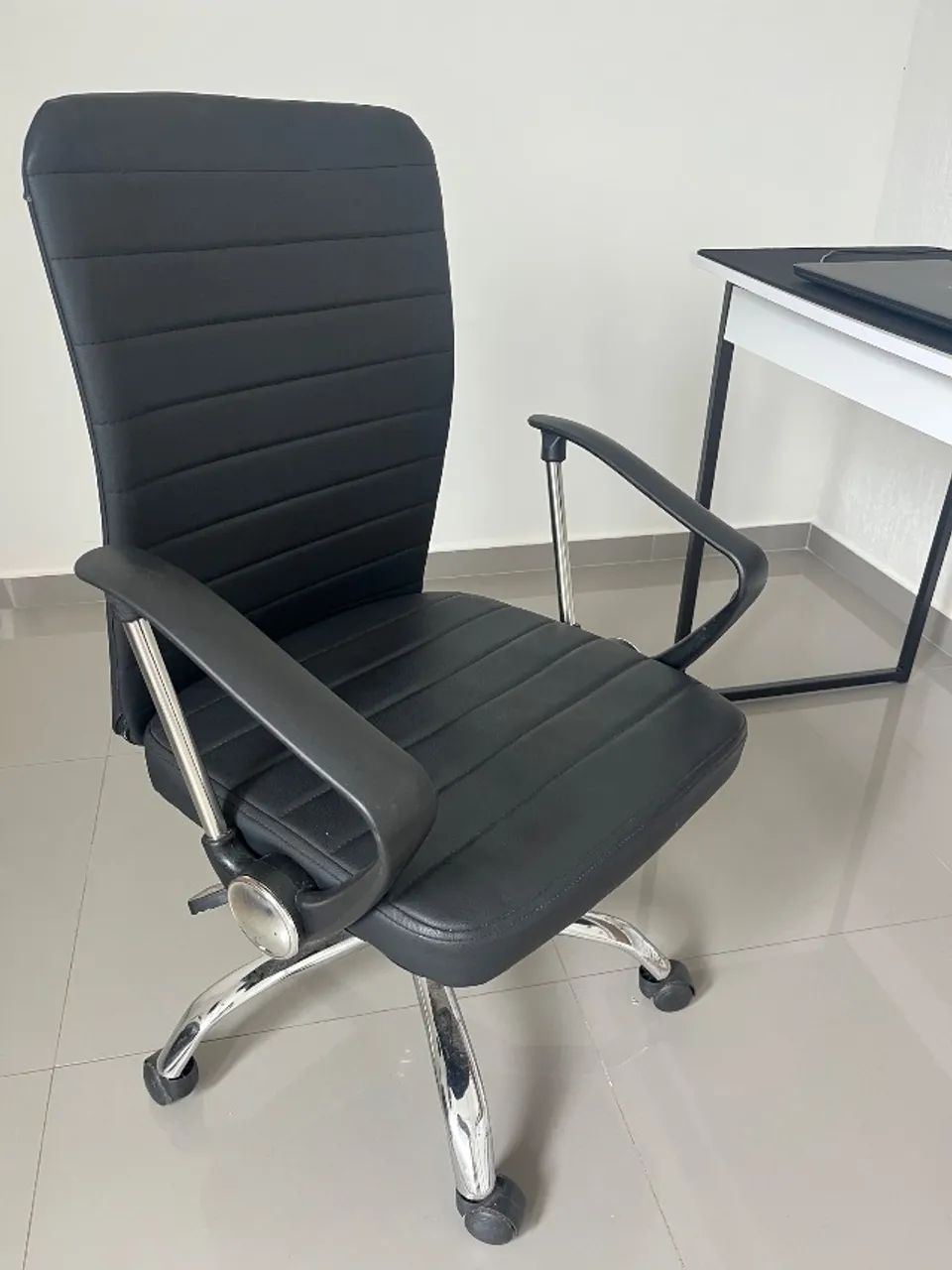 CADEIRA ROTATIVA