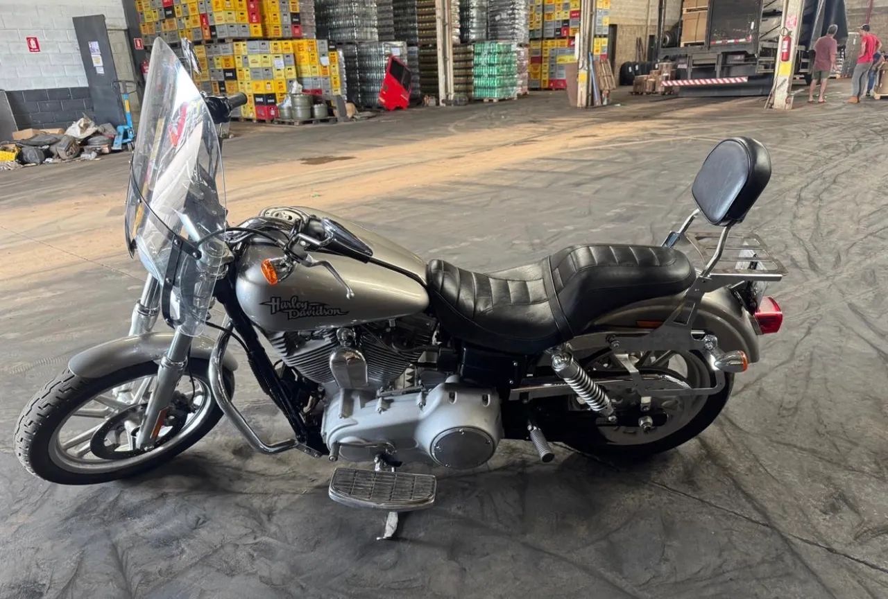 Harley Davidson Dyna Super Glide (FXD), ano 2009. - Foto 3