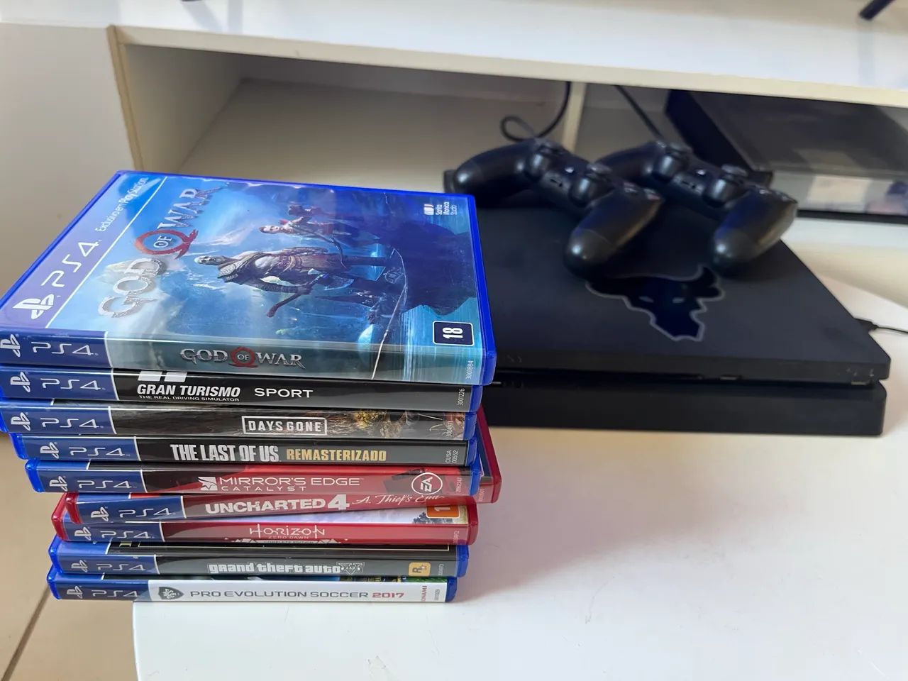 PlayStation 4 slim (Oferta imperdível) - Foto 2