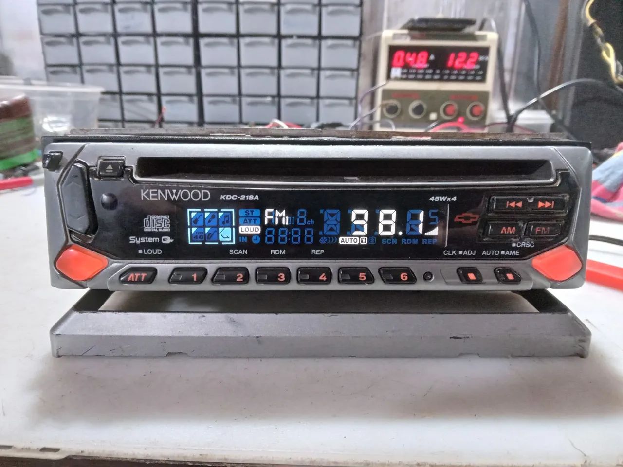 Radio kenwood kdc 218A 