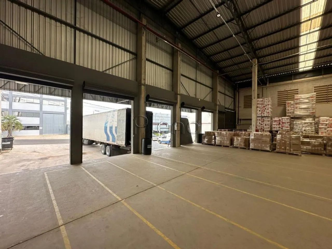 Barracão à venda em Indaiatuba, Comercial Vitória Martini, com 6000 m² - Foto 2