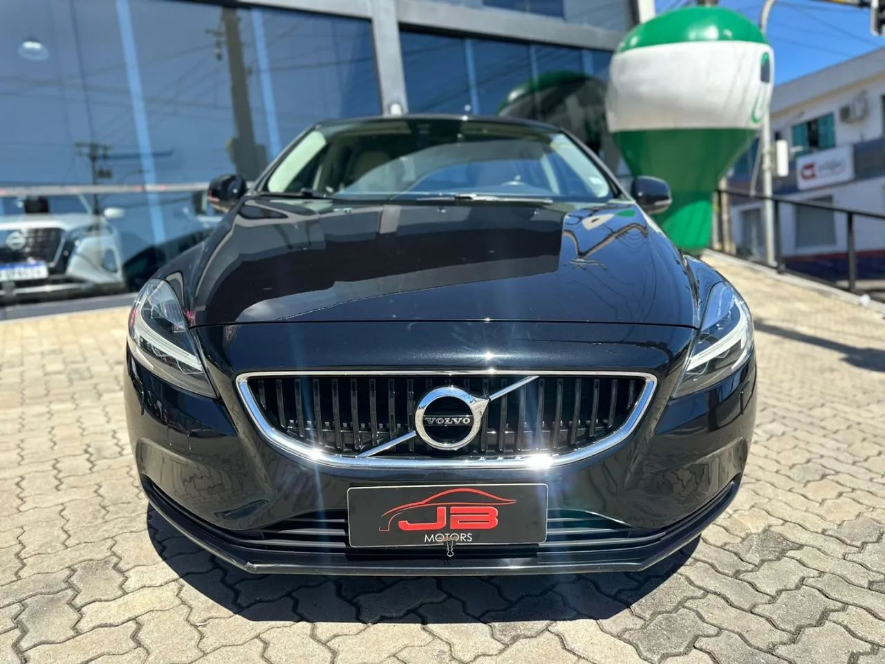 Volvo V40 2019