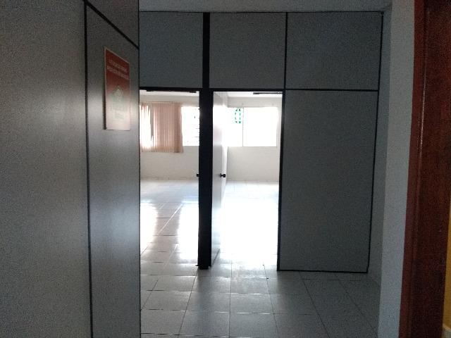 Sala comercial em avenida de grande movimento - Senador Saravia, proximo ao Sup. Assai - Foto 2
