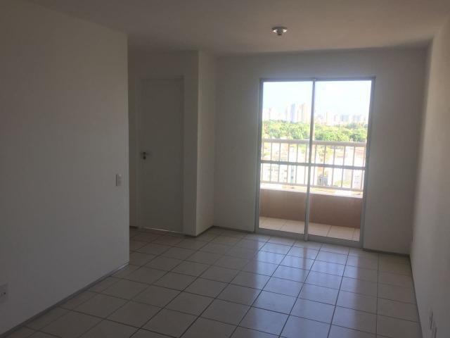 Ed. Lira Holanda, Novo, 2 Qtos, 61m2, Andar Alto, Nascente e 2 Vagas de Garagem - Foto 11