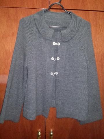 Blusa de frio semi nova