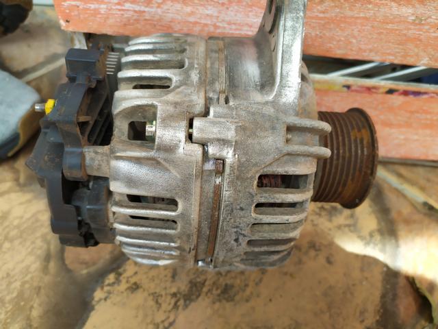 Alternador bosch - Foto 2