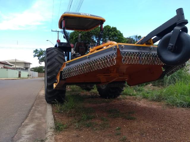Trator Valtra