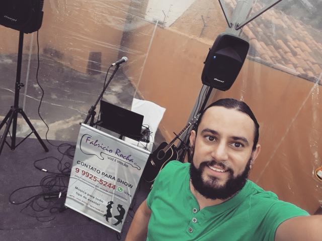 Cantor Música ao vivo - voz e violão - Foto 2