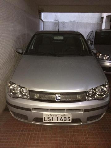 Vende-se carro em bom estado!!
