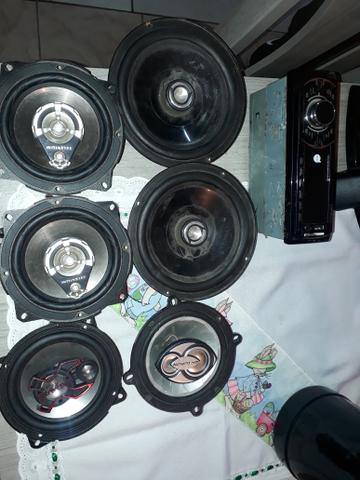 Vendo auto falantes cm rádio