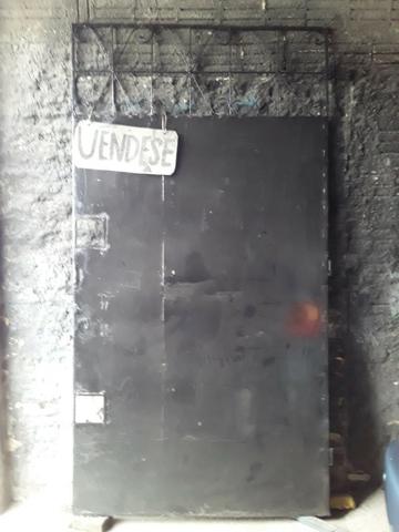 Portão de ferro todo na chapa uma banda 320 confira *