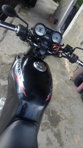 CBX 200 Strada vendo ou troco por moto ou carro em dias - Foto 4