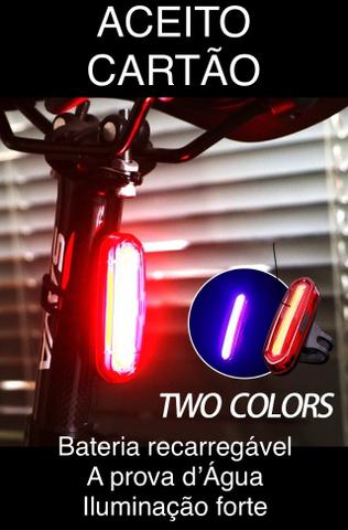 Lanterna bike pisca 2 cores ao mesmo tempo. Bateria recarregável usb led