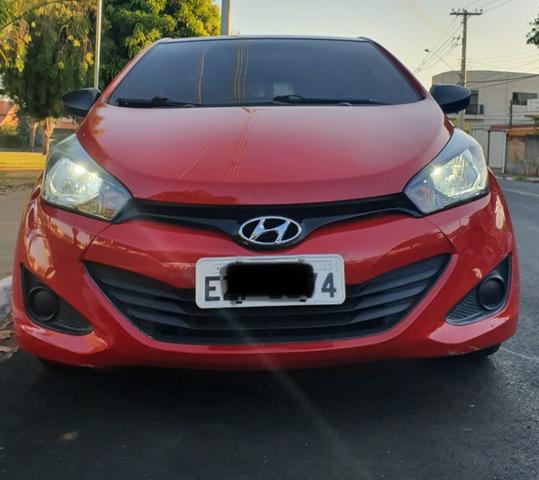 Hyundai Hb20 1.0 Confort 2013 Completo bx km Pneus Novos