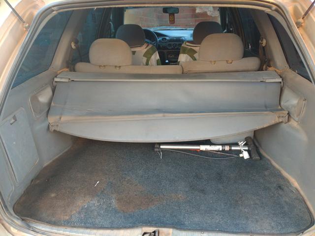 Ford Escort 1.8 GL 16v ano 2000 - Foto 6