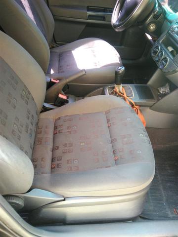 Polo, 1.6 completo, vendo ou troco! - Foto 2