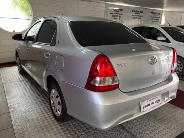 TOYOTA ETIOS 1.5 XS SEDAN 16V FLEX 4P 2018 - Foto 6