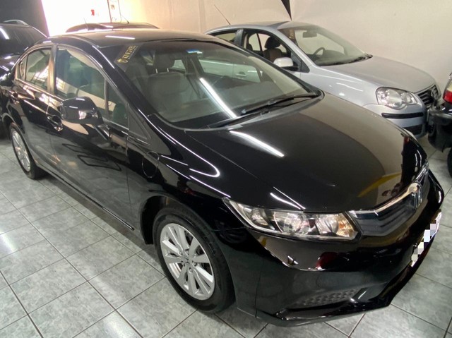 CIVIC 1.8 2014 AUTOMÁTICO  FINANCIO COM SCORE BAIXO!! 