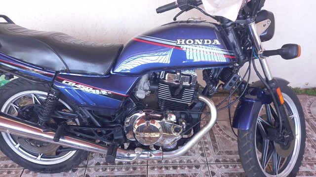 MOTO HONDA CB 450