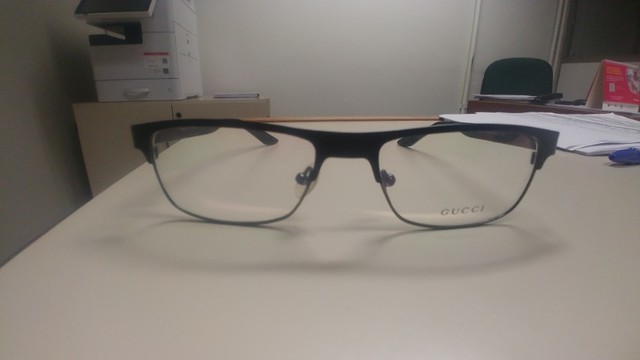 Armação oculos Gucci nova original.