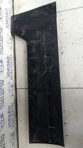 Friso moldura porta dianteira direita Fiat Idea ano 2013