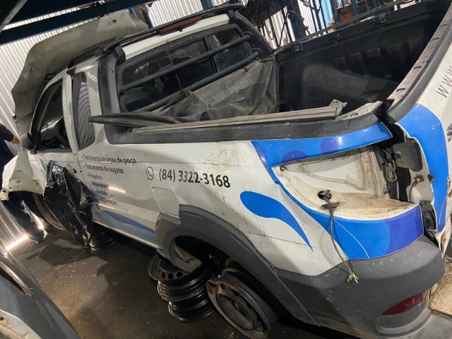 Sucata Fiat/ Strada Working Ce 2016/2016  - Foto 2