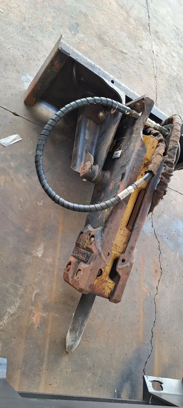 Bobcat martelete  - Foto 2