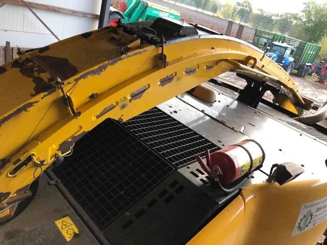 Forrageira Automotriz New Holland * com 1554 horas rotor - Foto 3