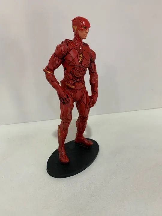 Boneco resina flash