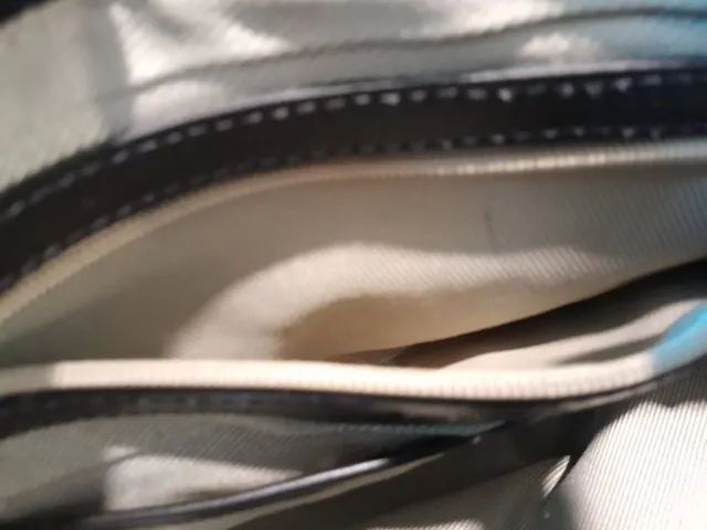 Pasta executiva, tipo envelope, em couro natural, da marca Datelli.  - Foto 6