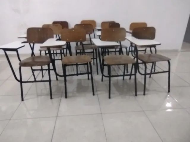 Cadeira Universitária 