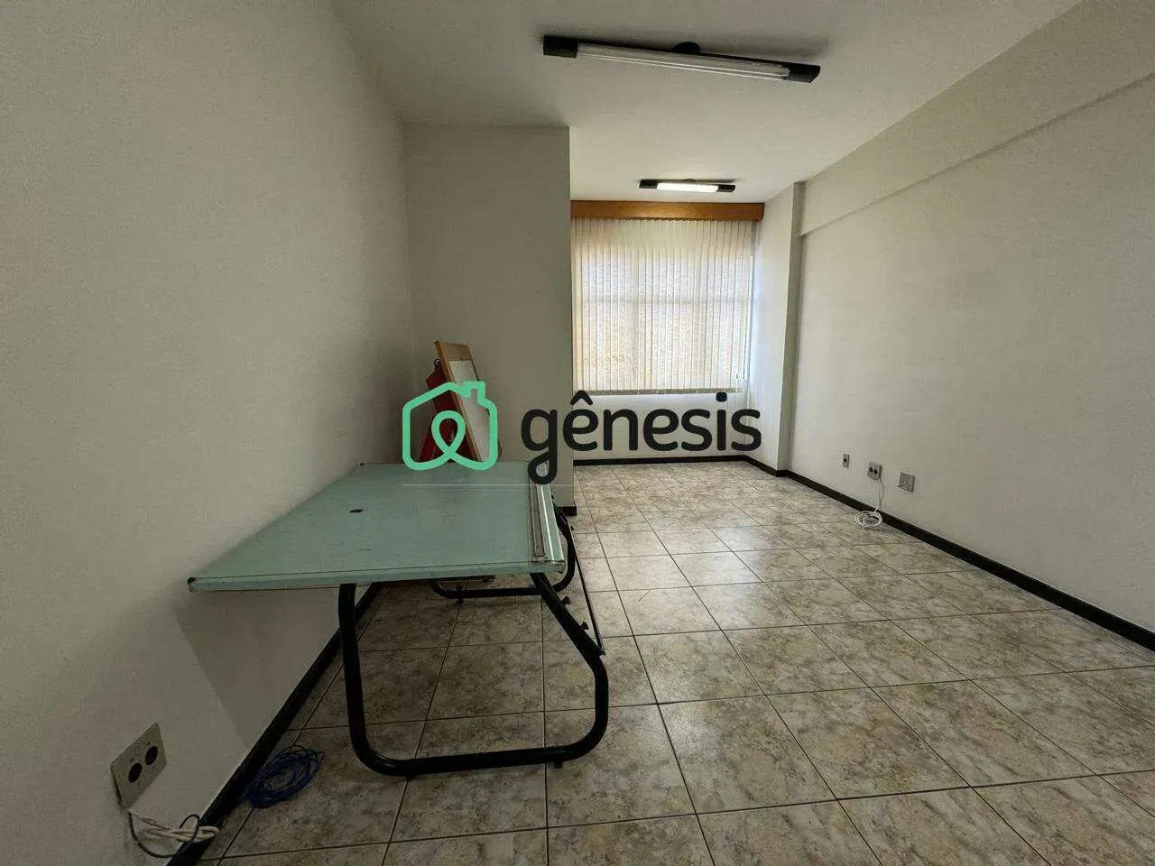 SALA COMERCIAL Á VENDA NO BAIRRO ESTORIL/BURITIS - BH/MG - R$149.000,00