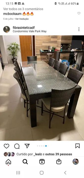 Conjunto de Mesa e Cadeiras em fibra sintetica. - Foto 4