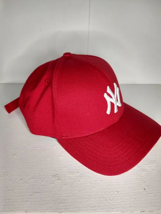 OPORTUNIDADE! Boné NY Vermelho C/ Ajuste - Foto 4