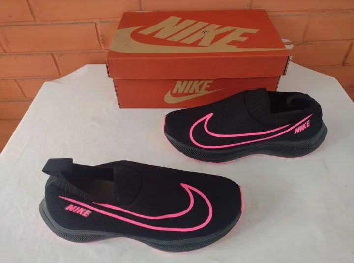 Tênis Nike Meia 