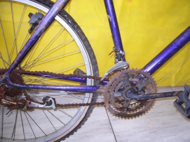 Bicicleta  Caloi para reforma - Foto 4