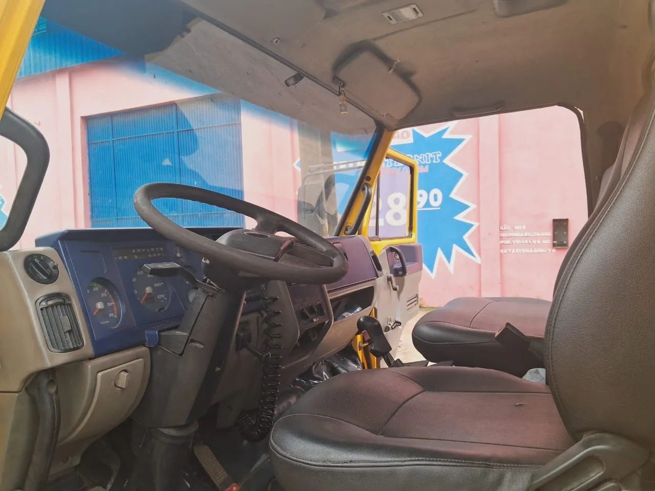 VENDO: CAMINHÃO VW/13 180  - ANO 2011. - Foto 4