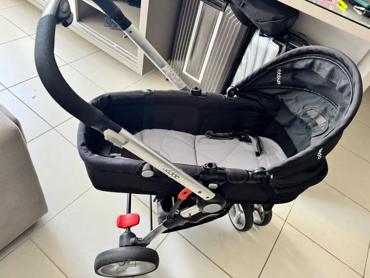 Carrinho de Bebê e Banheira Fisherprice - Foto 2